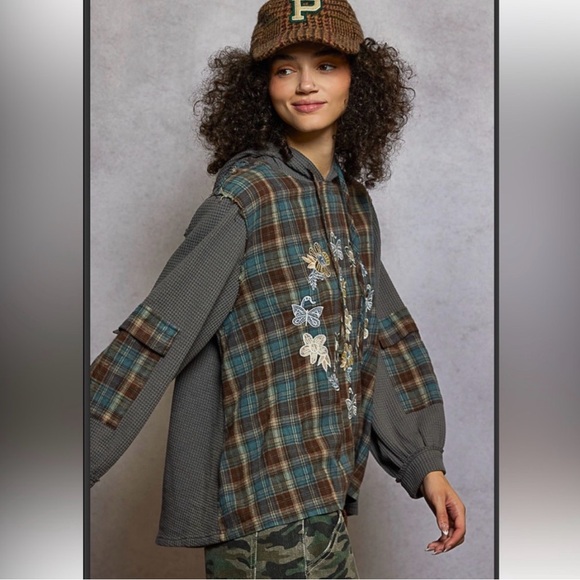 POL Checkered Hoodie with Floral Design - Blue and Brown - Picture 3 of 5